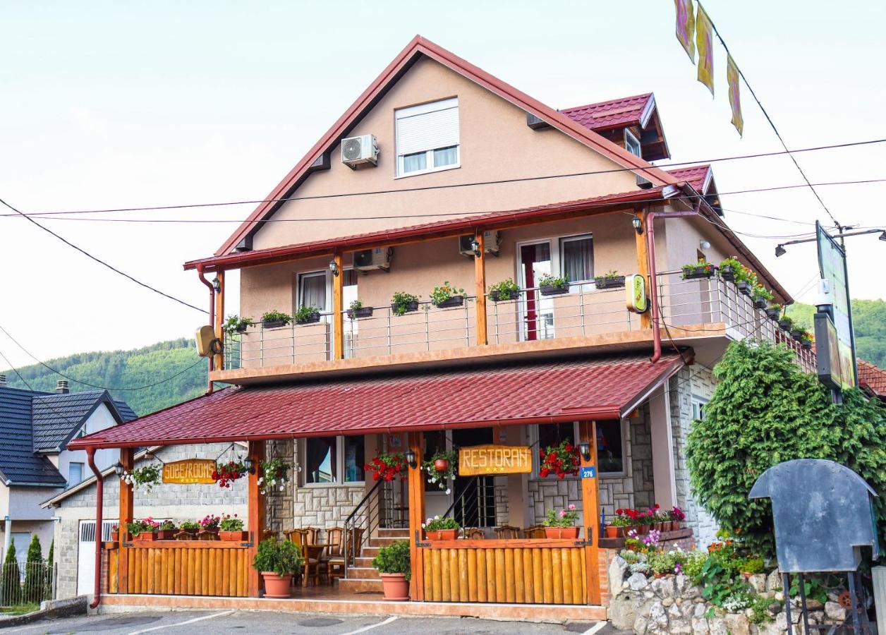 Restoran & Motel Manjez Бієло-Полє Екстер'єр фото